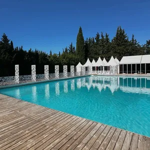 Bassin au Country Club Aixois